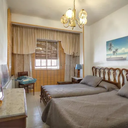 Charming Near With Shared Pool Villa Vitigudino