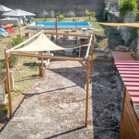 Villa Charming Near With Shared Pool *
